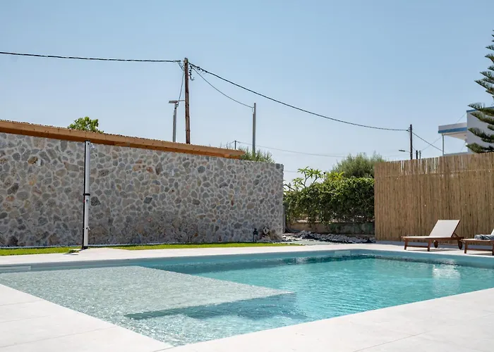 Вилла Eos Mastichari - With Heated Pool