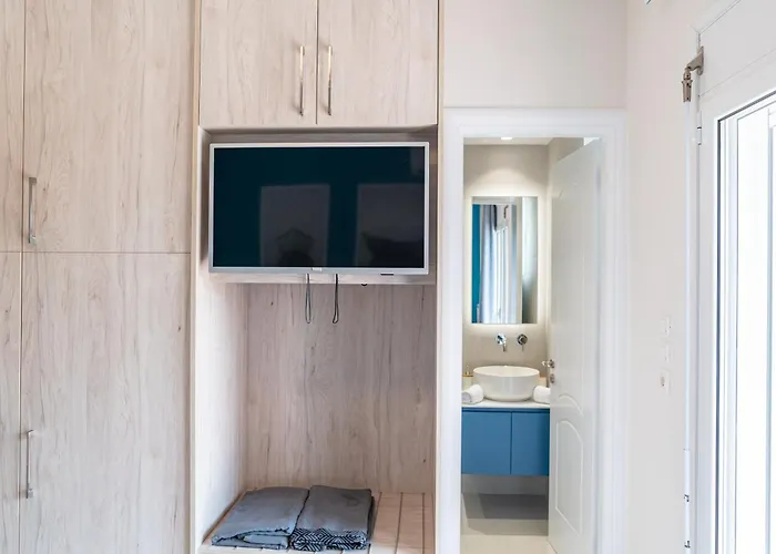 빌라 Eos Mastichari - With Heated Pool *