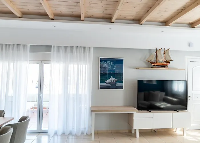 Eos Mastichari - With Heated Pool Villa